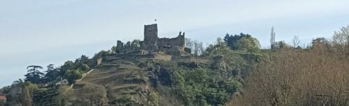 Vue sur le Château des Archevêques