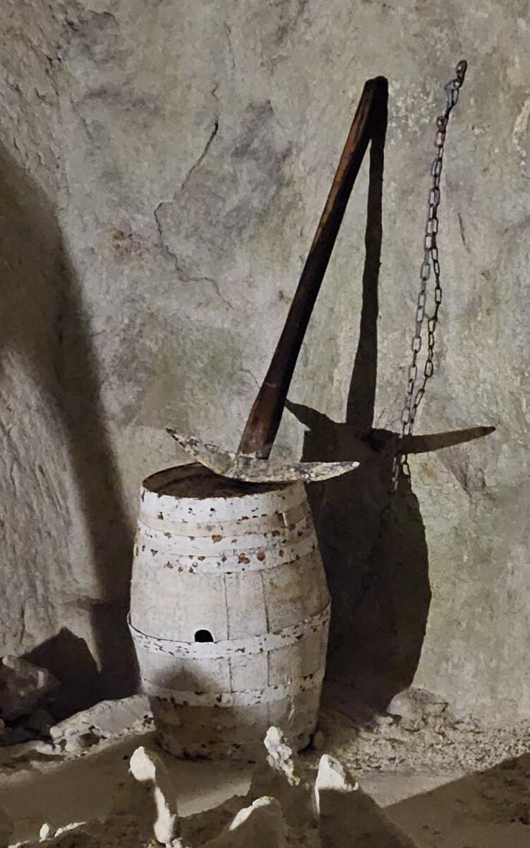 Outils d'extraction du Tuffeau