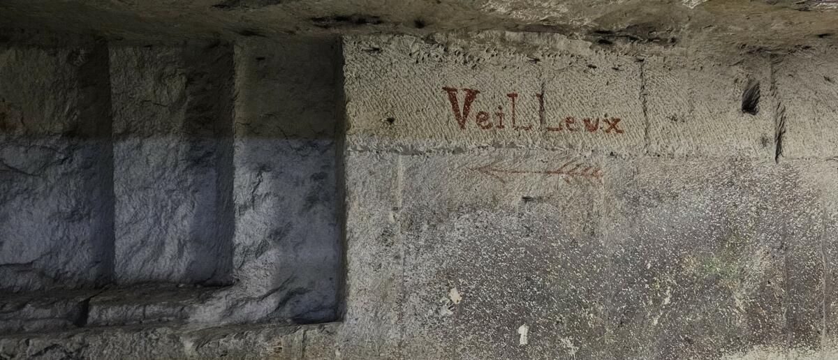 Galerie de la Champignonnière - Direction de la Salle Commune