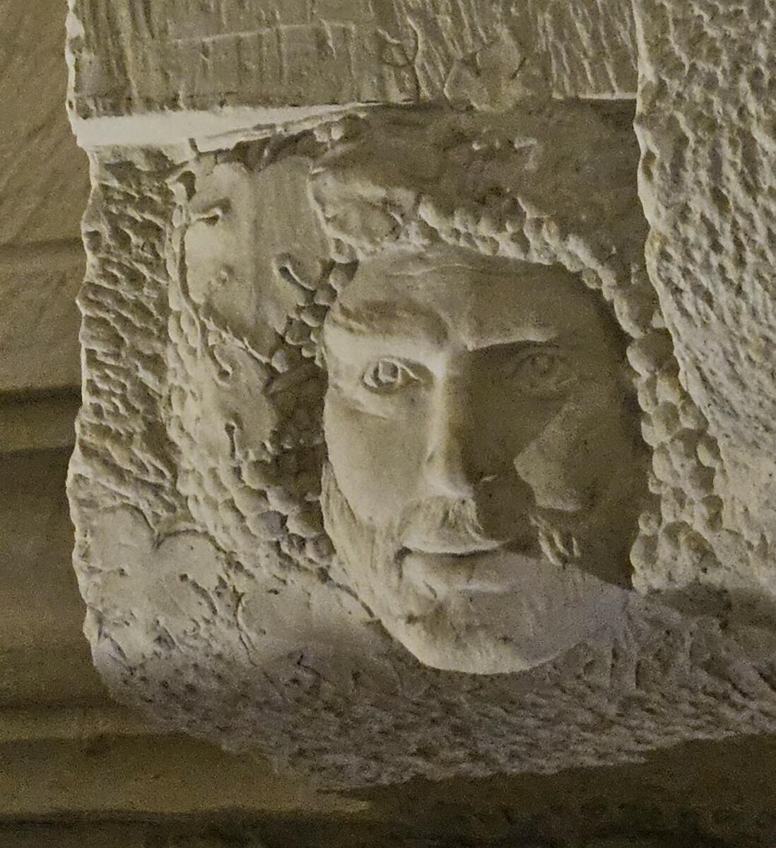 Le Village Souterrain - et ses gargouilles