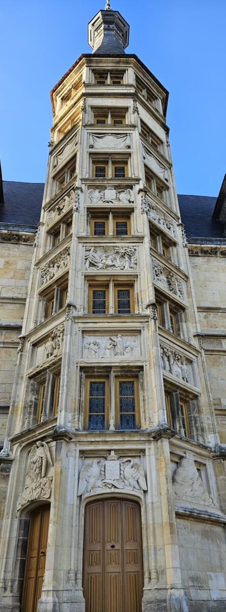 Tour centrale du Palais Ducal